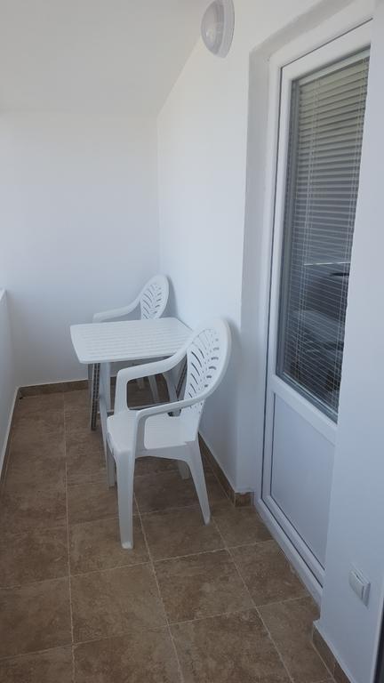 Apartments Diva Dobra Voda Extérieur photo